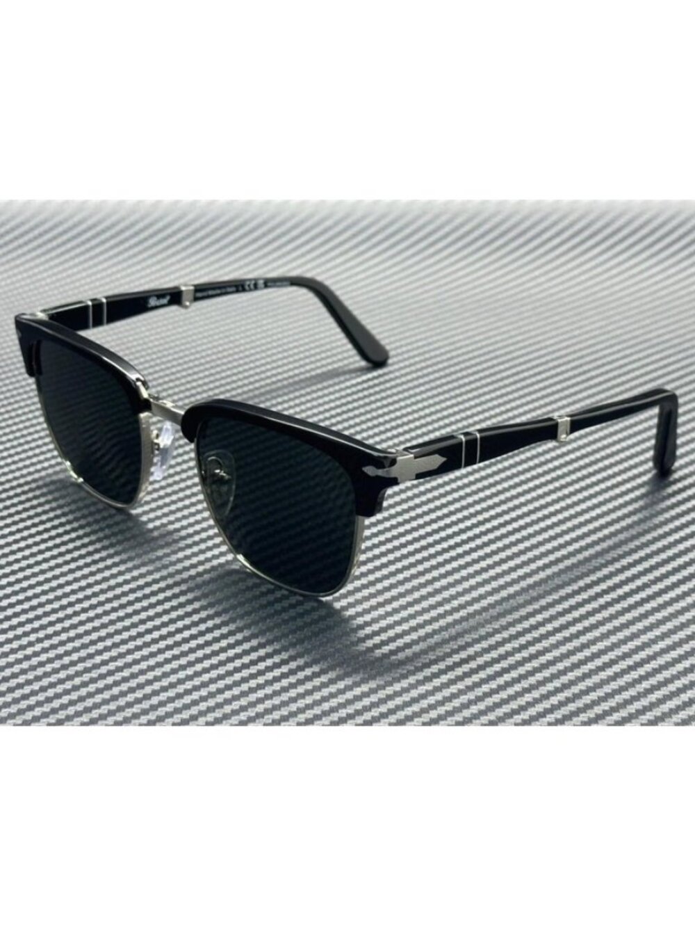 New Persol Men Black Sunglasses 50-21-140